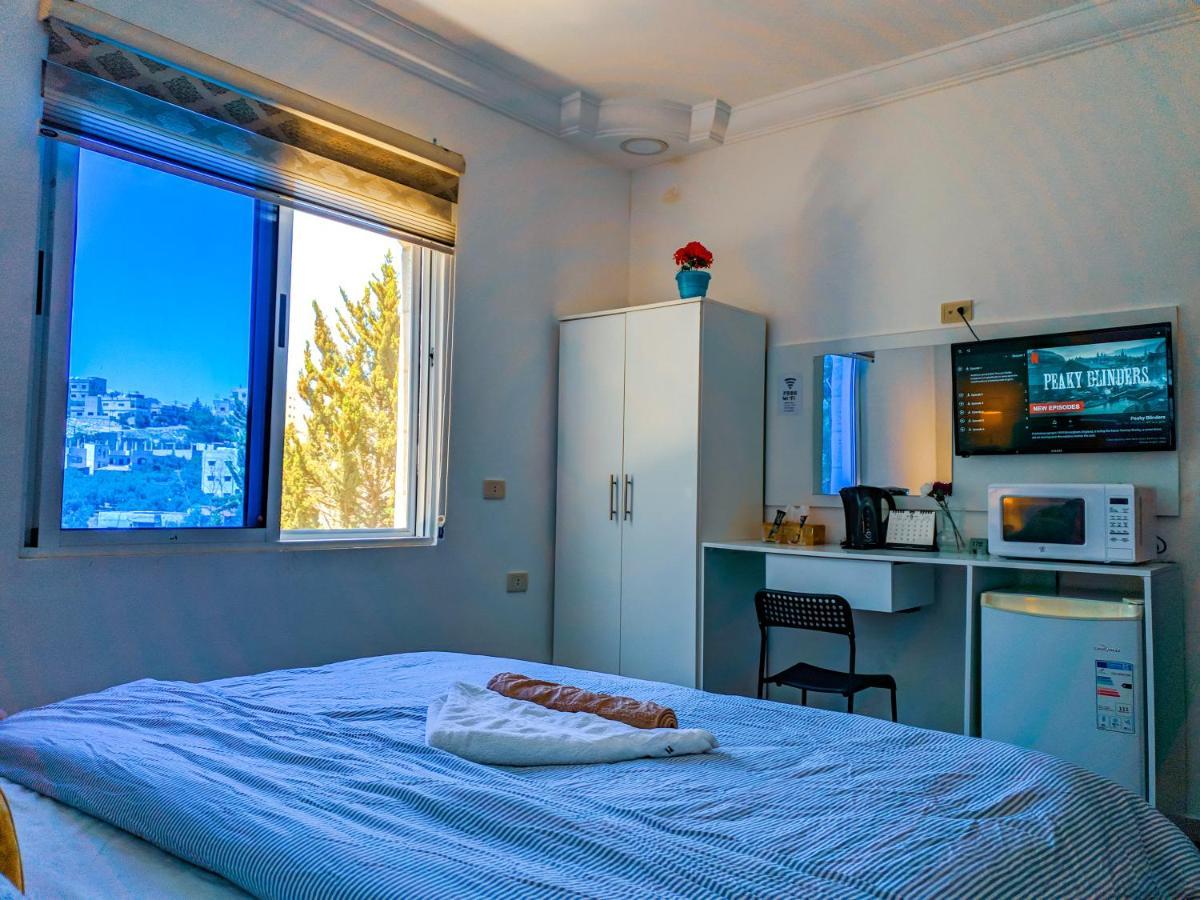 Bed and Breakfast Full Panorama Jerash Джераш Екстер'єр фото